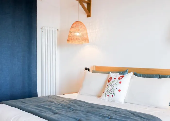 Palazzo Cettina Sul Mare דירה *