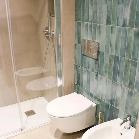 Palazzo Cettina Sul Mare Apartment *
