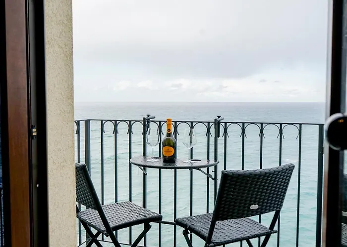 Palazzo Cettina Sul Mare *