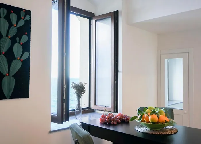 Palazzo Cettina Sul Mare Apartman